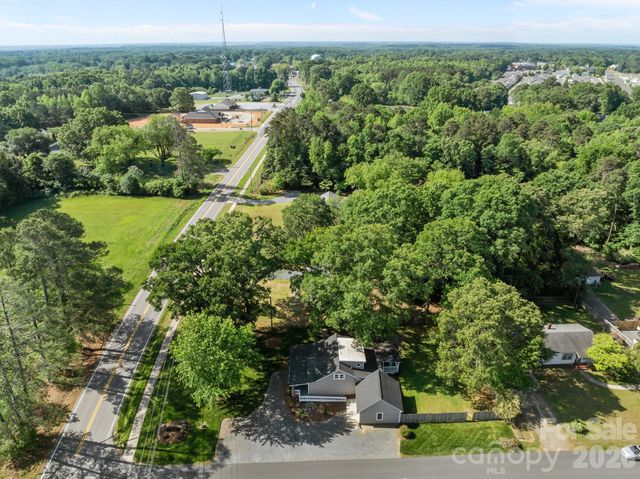 319 N Central Avenue, Locust, NC 28097