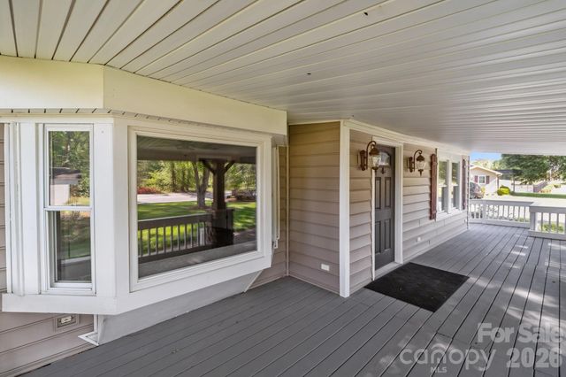 319 N Central Avenue, Locust, NC 28097