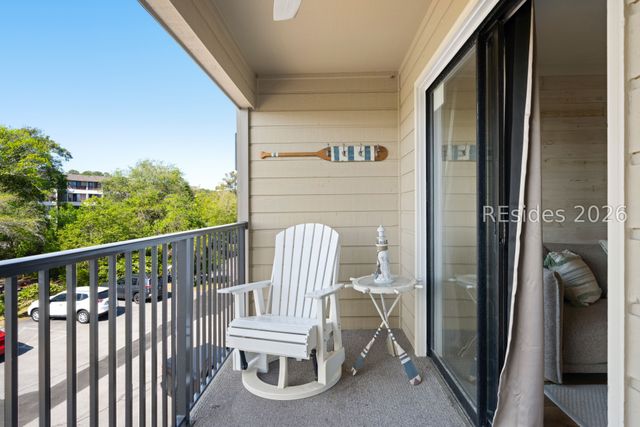 40 Folly Field Rd Apt A229, Hilton Head Island, SC 29928