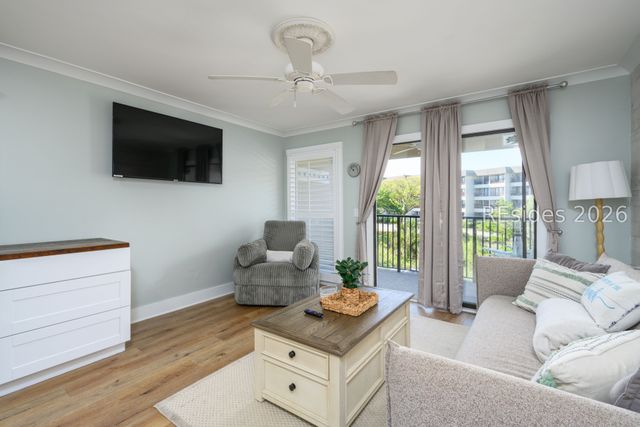 40 Folly Field Rd Apt A229, Hilton Head Island, SC 29928