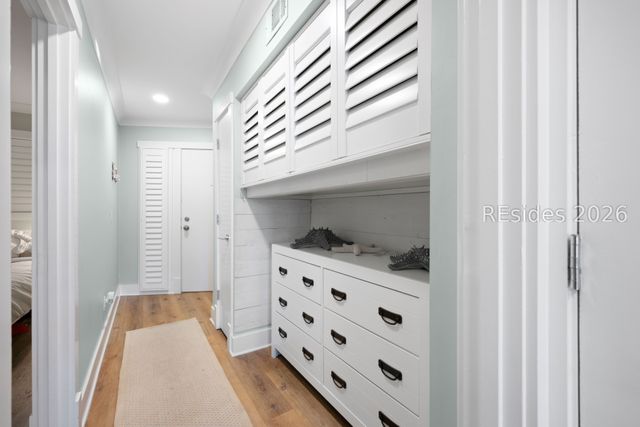 40 Folly Field Rd Apt A229, Hilton Head Island, SC 29928
