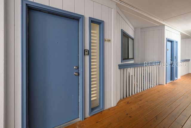 40 Folly Field Rd Apt A229, Hilton Head Island, SC 29928