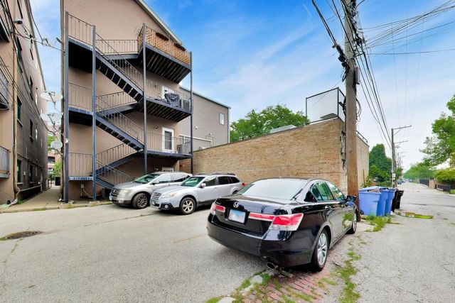 2303 W Chicago Avenue 1, Chicago, IL 60622