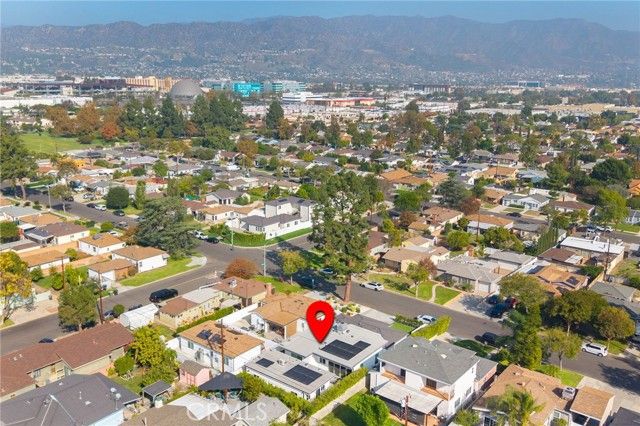 2031 N Pass Ave, Burbank, CA 91505