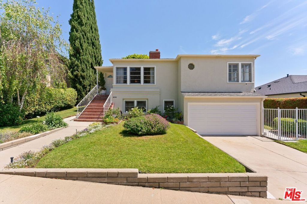 Image 1 of property listing at 5506 Summerhill Drive, Los Angeles, CA 90043