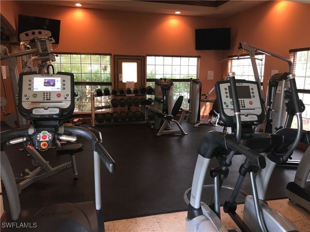 1260 Wildwood Lakes BLVD 201, Naples, FL 34104