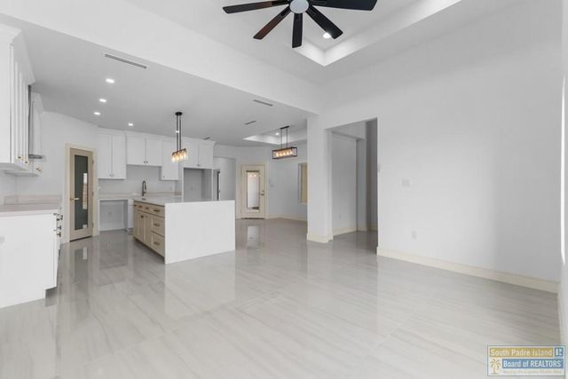 6999 Heritage Oak Dr., Brownsville, TX 78526