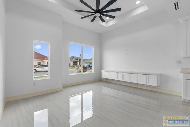 6999 Heritage Oak Dr., Brownsville, TX 78526