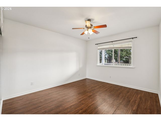 1005 Ne 72ND Ave, Portland, OR 97213