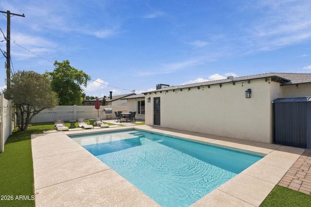 6444 E SHERIDAN Street, Scottsdale, AZ 85257