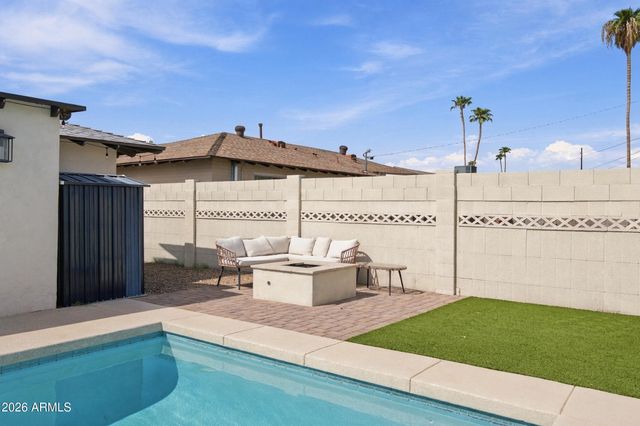 6444 E SHERIDAN Street, Scottsdale, AZ 85257
