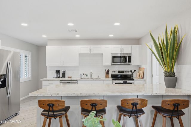 6444 E SHERIDAN Street, Scottsdale, AZ 85257