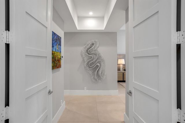 1080 Lake Drive, Delray Beach, FL 33444