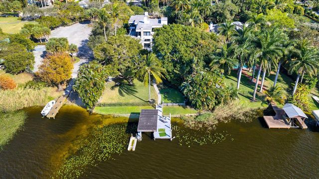1080 Lake Drive, Delray Beach, FL 33444