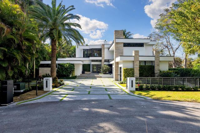 1080 Lake Drive, Delray Beach, FL 33444