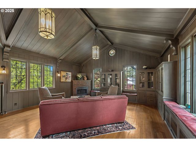 6633 Se 29TH Ave, Portland, OR 97202