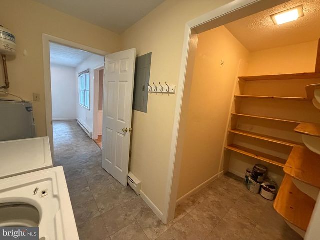 23 MONTAGUE CIR, Winchester, VA 22601