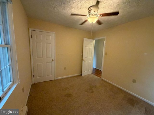 23 MONTAGUE CIR, Winchester, VA 22601