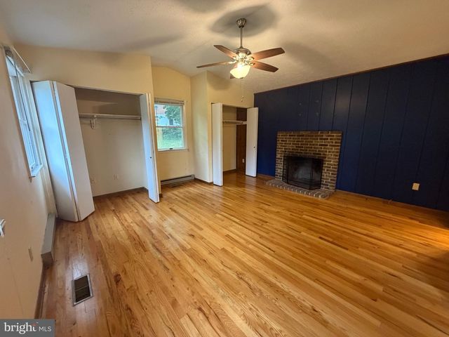 23 MONTAGUE CIR, Winchester, VA 22601