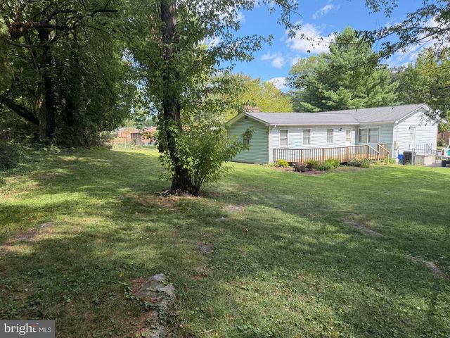 23 MONTAGUE CIR, Winchester, VA 22601