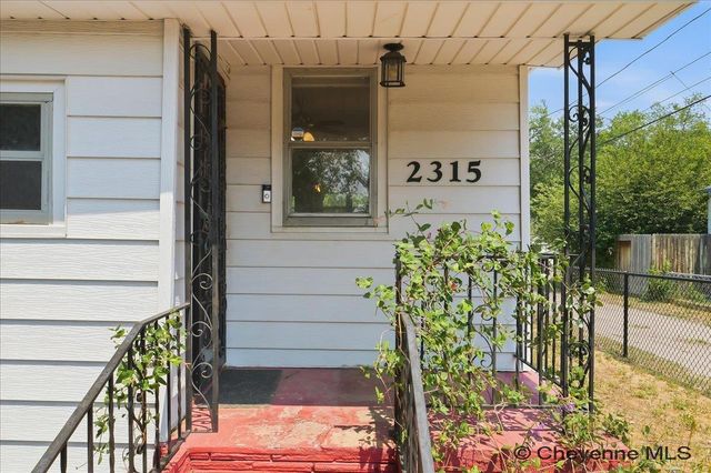2315 BRADLEY AVE, Cheyenne, WY 82001