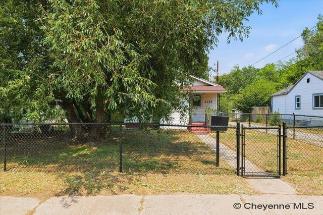 2315 BRADLEY AVE, Cheyenne, WY 82001