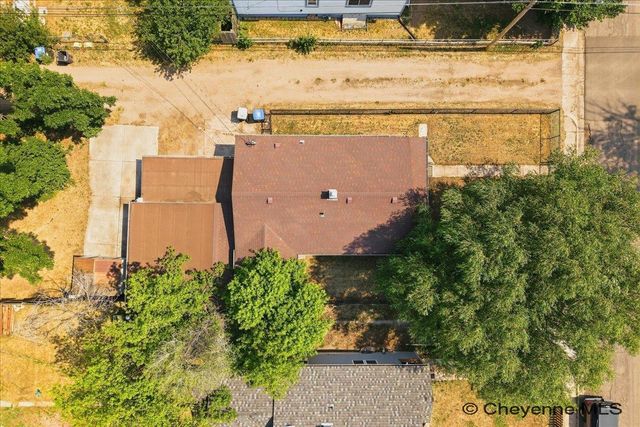 2315 BRADLEY AVE, Cheyenne, WY 82001