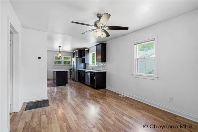 2315 BRADLEY AVE, Cheyenne, WY 82001