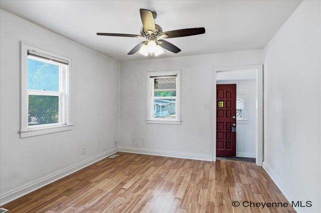 2315 BRADLEY AVE, Cheyenne, WY 82001
