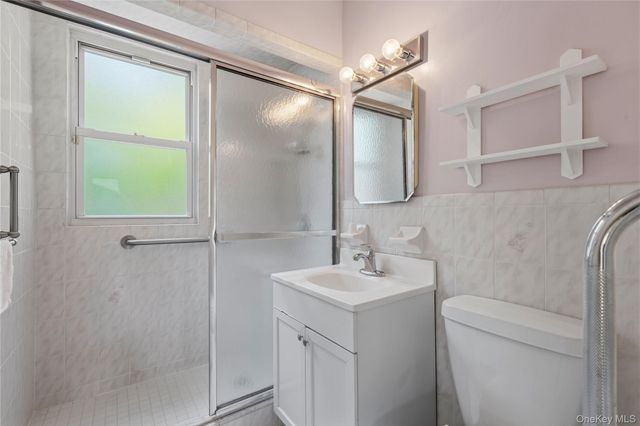 2 Winchester Avenue 1A, Yonkers, NY 10710