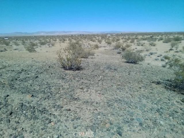 60752 Summers, Landers, CA 92285