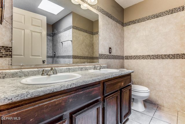 14217 THAYER PEASE Avenue, Horizon City, TX 79928