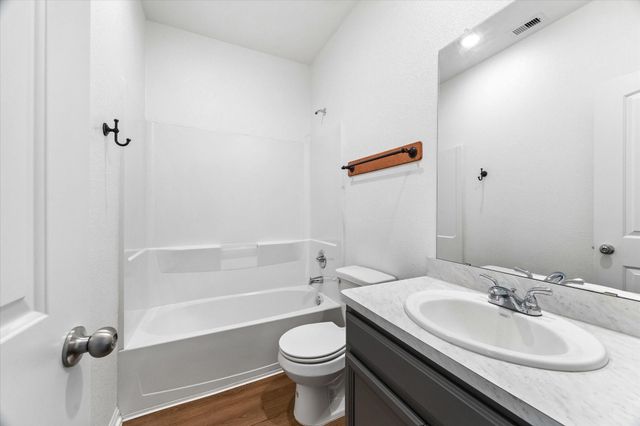 11041 Patriot Court, Cleveland, TX 77328