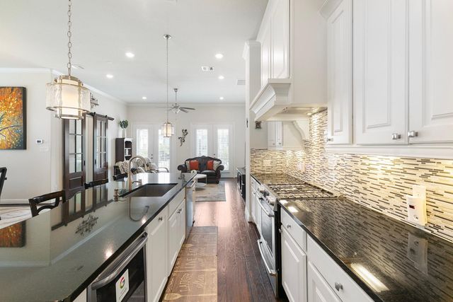 1415 Maple Stream Drive, Houston, TX 77043