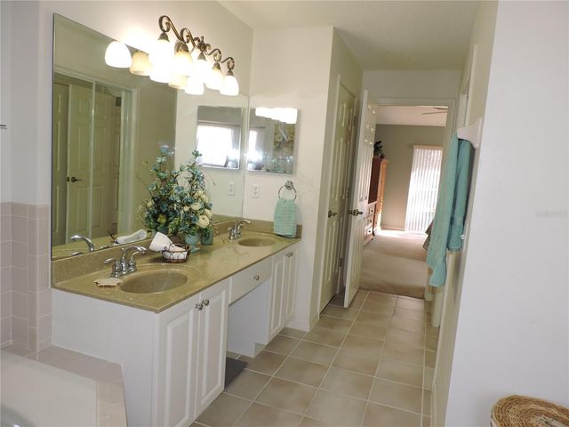 1010 DESTIN DRIVE, Lake Wales, FL 33898