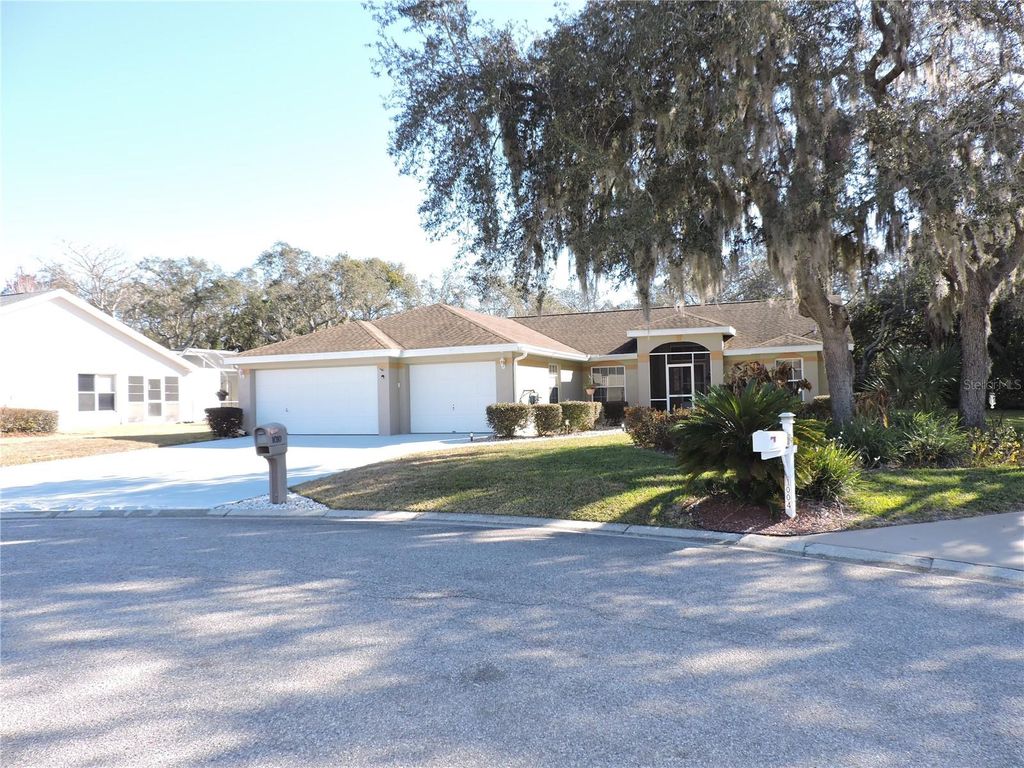 1010 DESTIN DRIVE, Lake Wales, FL 33898