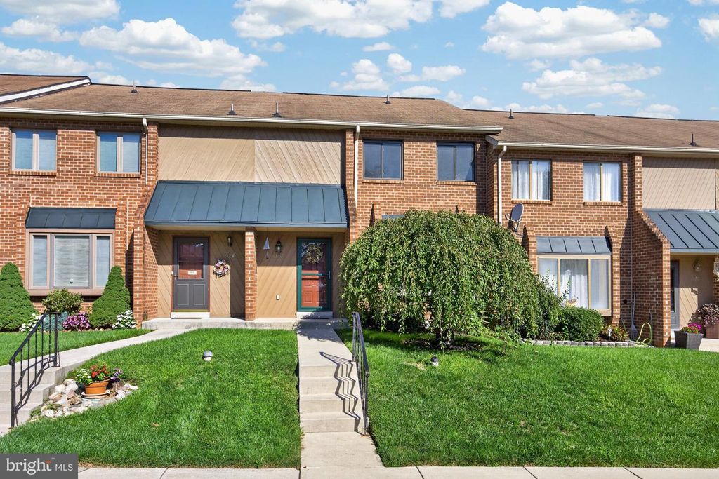 122 PEMBROKE CT, EXTON, PA 19341 — exterior