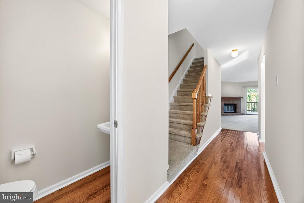 122 PEMBROKE CT, EXTON, PA 19341 — photo 3