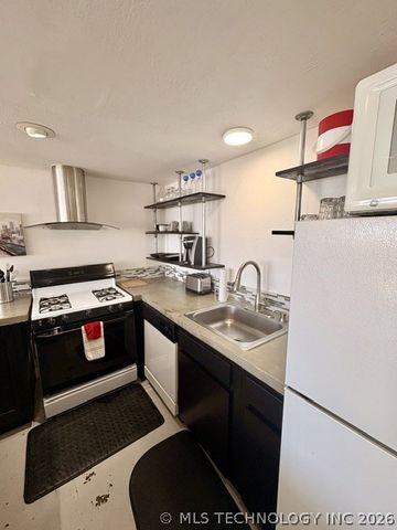 450 W 7th Street 1405, Tulsa, OK 74119