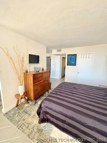 450 W 7th Street 1405, Tulsa, OK 74119