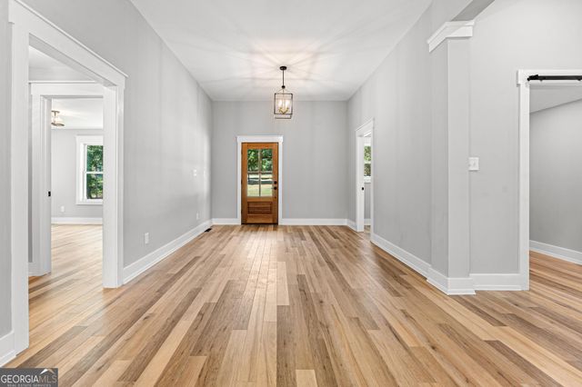 182 Cherry Rose Lane, Hartwell, GA 30643