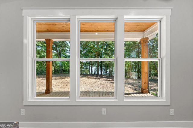 182 Cherry Rose Lane, Hartwell, GA 30643