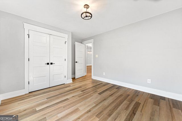 182 Cherry Rose Lane, Hartwell, GA 30643