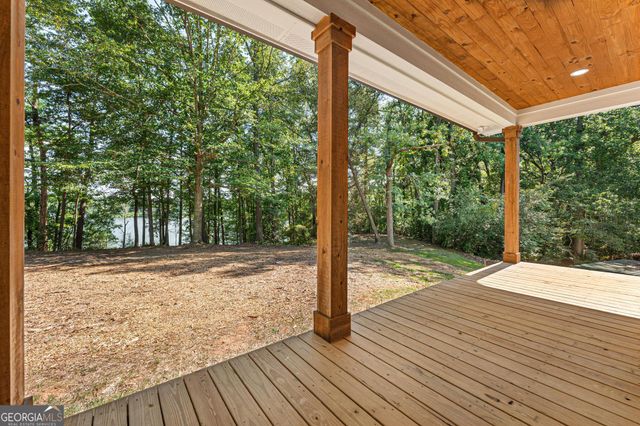 182 Cherry Rose Lane, Hartwell, GA 30643