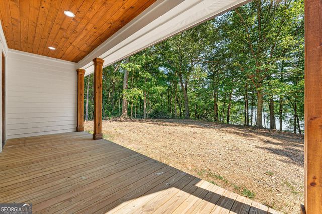 182 Cherry Rose Lane, Hartwell, GA 30643
