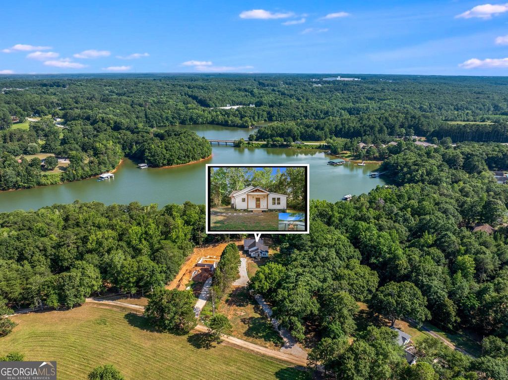 182 Cherry Rose Lane, Hartwell, GA 30643