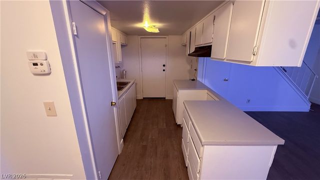 1407 Dorothy Avenue 3, Las Vegas, NV 89119