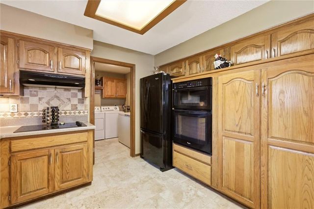 2825 N 103rd Street, Kansas City, KS 66109