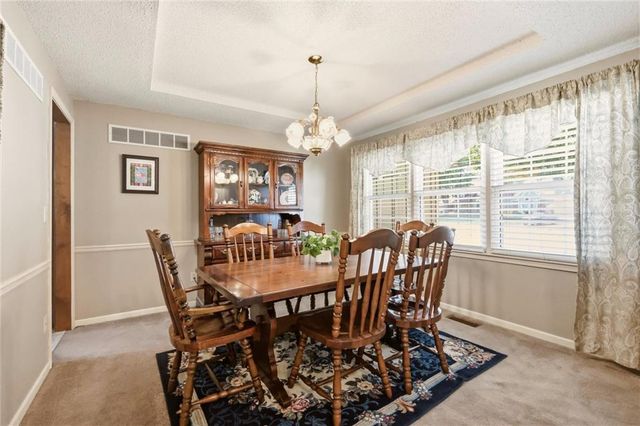 2825 N 103rd Street, Kansas City, KS 66109