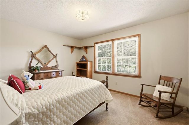 2825 N 103rd Street, Kansas City, KS 66109